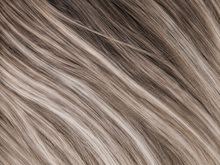 Afbeelding in Gallery-weergave laden, Salted Blonde

